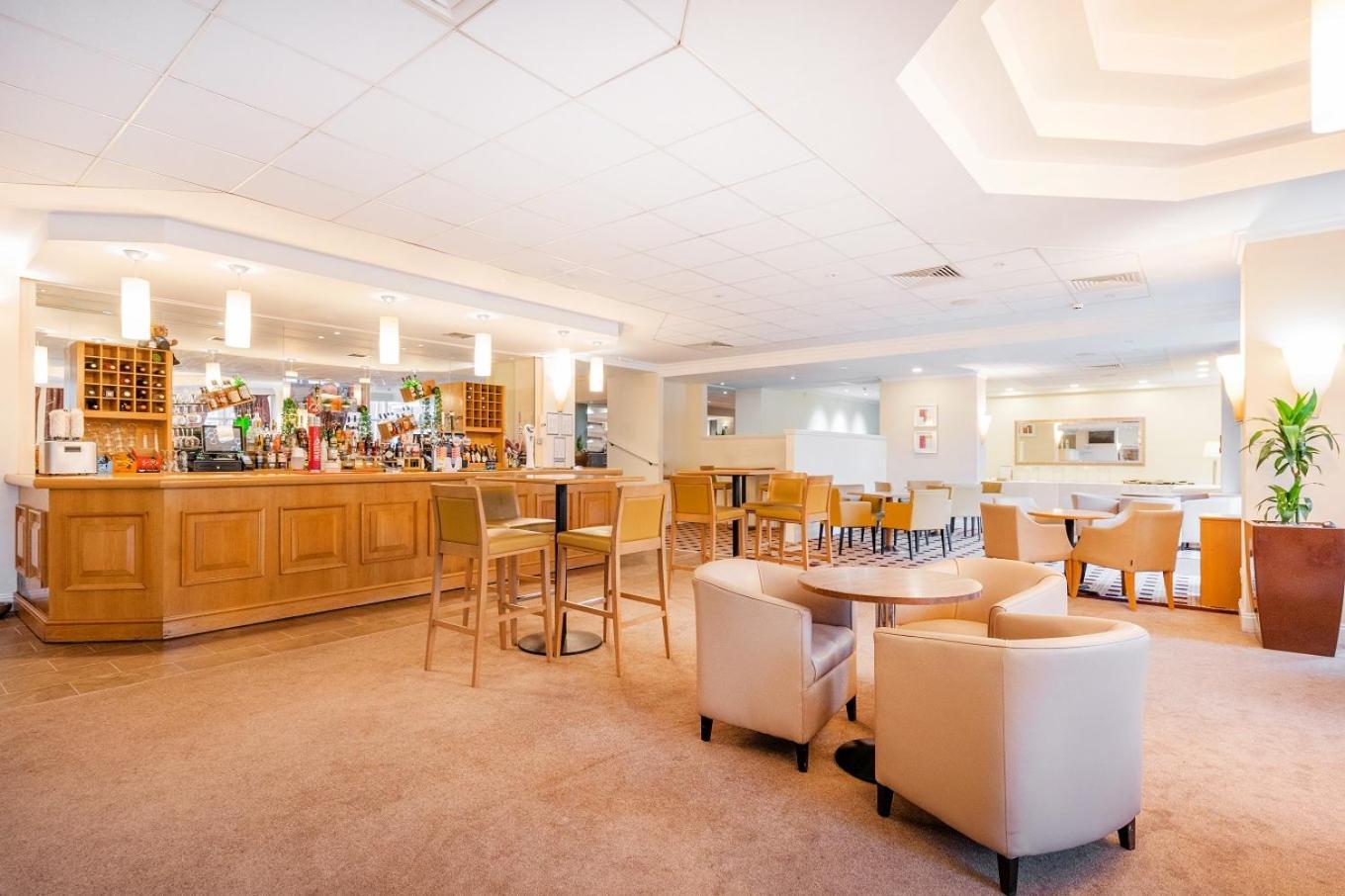 Orida Maidstone Hotel Exterior photo